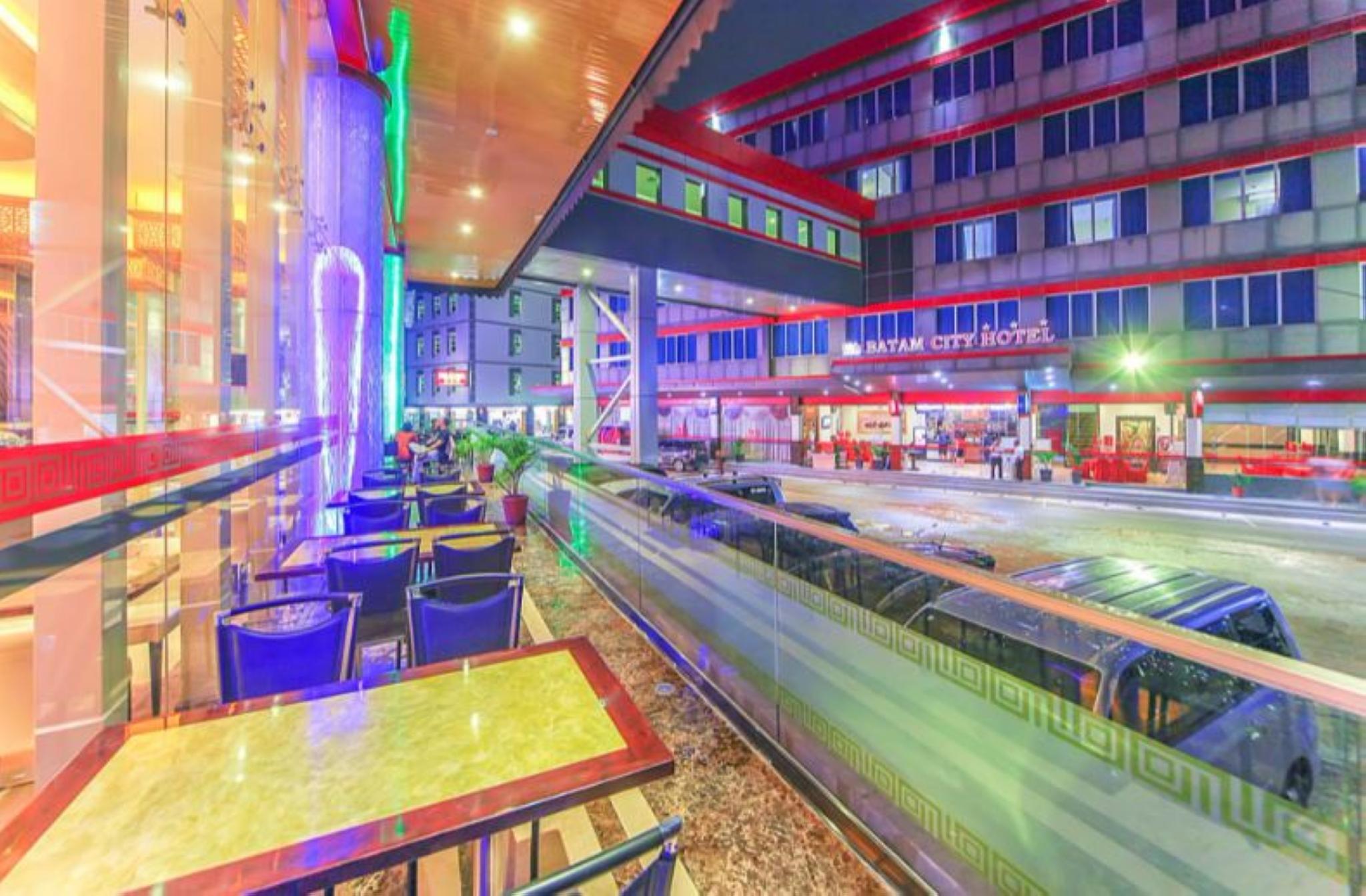 Batam City Hotel Нагоя Экстерьер фото
