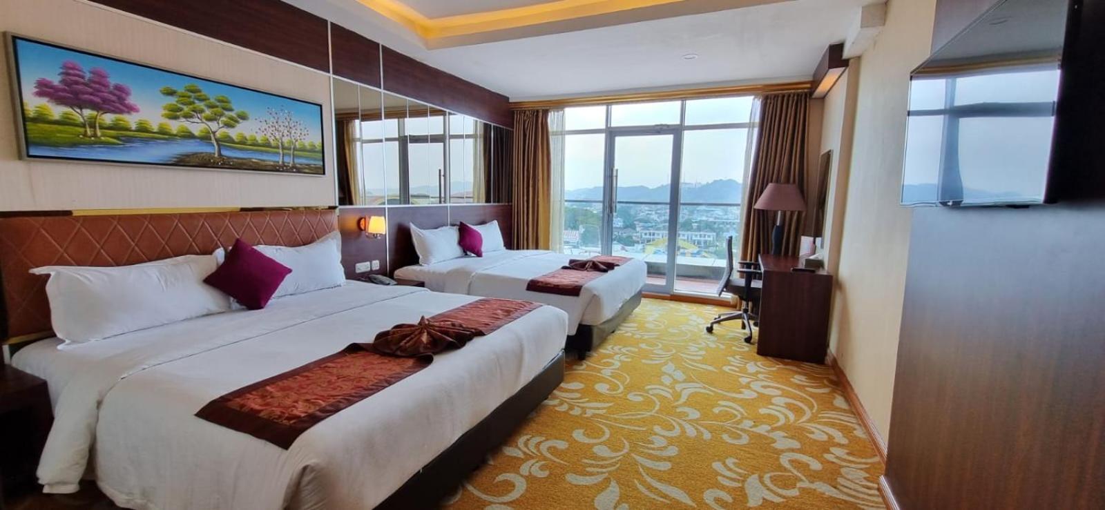 Batam City Hotel Нагоя Экстерьер фото